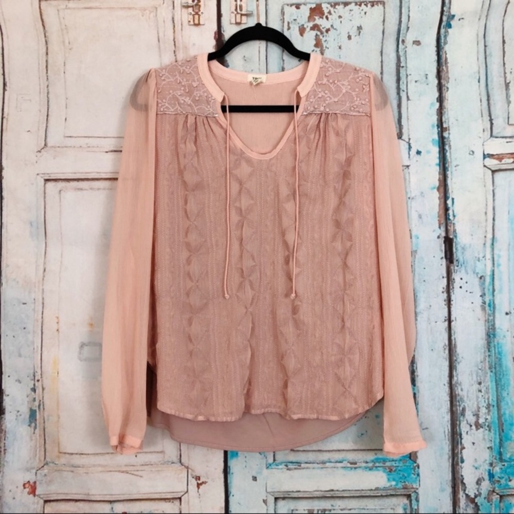Tiny Blush Romantic Blouse